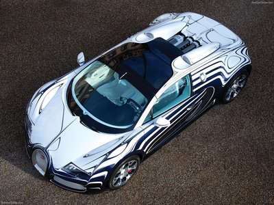Bugatti Veyron Grand Sport LOr Blanc 2011 pillow