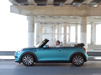 Mini Convertible 2016 Mouse Pad 1245465