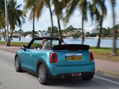 Mini Convertible 2016 Poster 1245501