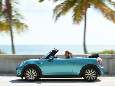 Mini Convertible 2016 Poster 1245504