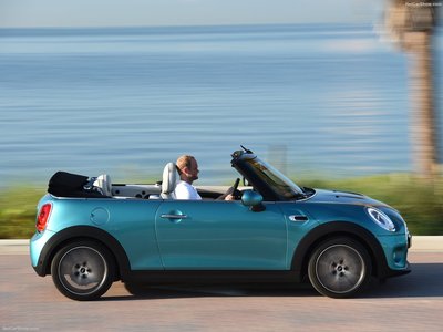 Mini Convertible 2016 puzzle 1245573