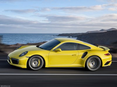Porsche 911 Turbo S 2016 calendar