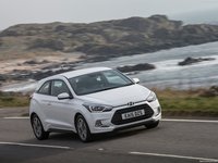 Hyundai i20 Coupe 2015 Mouse Pad 1248846