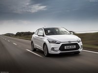 Hyundai i20 Coupe 2015 Mouse Pad 1248857