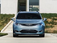 Chrysler Pacifica 2017 Mouse Pad 1249365