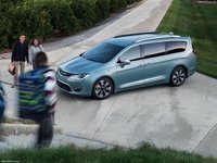 Chrysler Pacifica 2017 Sweatshirt #1249376