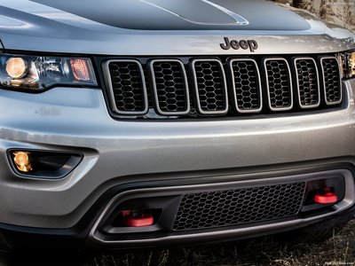 Jeep Grand Cherokee Trailhawk 2017 poster #1250890