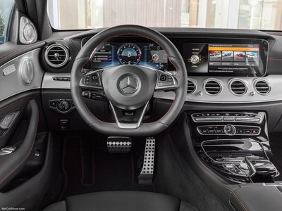 Mercedes-Benz E43 AMG 4Matic 2017 tote bag