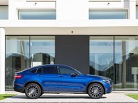 Mercedes-Benz GLC Coupe 2017 Longsleeve T-shirt #1253216