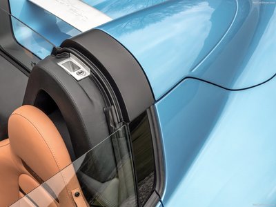 Alfa Romeo Disco Volante Spyder Touring 2016 mouse pad
