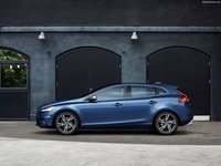 Volvo V40 2017 Poster 1253857