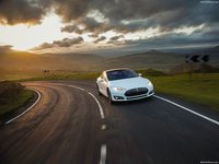 Tesla Model S UK 2013 Mouse Pad 1254433