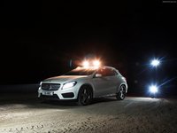 Mercedes-Benz GLA UK 2015 Mouse Pad 1255670