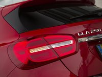 Mercedes-Benz GLA UK 2015 Mouse Pad 1255682