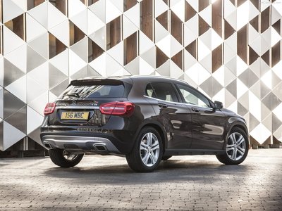 Mercedes-Benz GLA UK 2015 puzzle 1255687