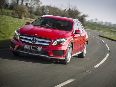 Mercedes-Benz GLA UK 2015 puzzle 1255791