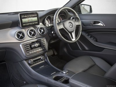 Mercedes-Benz GLA UK 2015 mouse pad