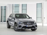 Mercedes-Benz GLC 2016 Longsleeve T-shirt #1256344