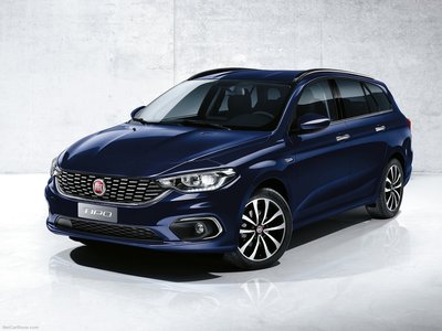 Fiat Tipo Station Wagon 2017 Poster with Hanger