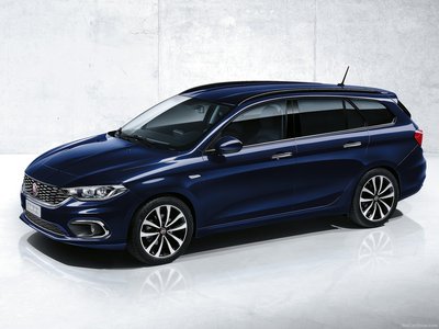 Fiat Tipo Station Wagon 2017 canvas poster