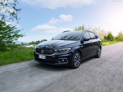 Fiat Tipo Station Wagon 2017 mouse pad