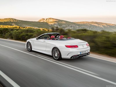 Mercedes-Benz S63 AMG Cabriolet 2017 mouse pad
