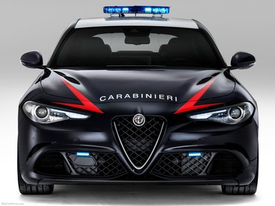 Alfa Romeo Giulia Quadrifoglio Carabinieri 2017 mug #1260586