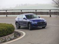 Maserati Levante 2017 Longsleeve T-shirt #1261408