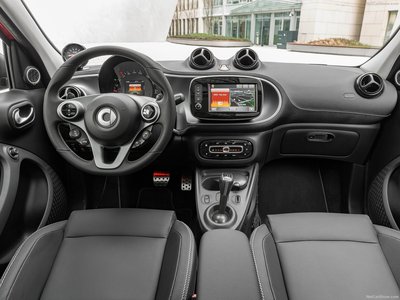 Brabus Smart forfour 2017 hoodie