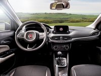 Fiat Tipo 5-door 2017 Poster 1262125
