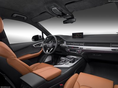Audi Q7 e-tron 3.0 TDI quattro 2017 wooden framed poster