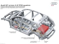 Audi Q7 e-tron 2.0 TFSI quattro 2017 Mouse Pad 1264909