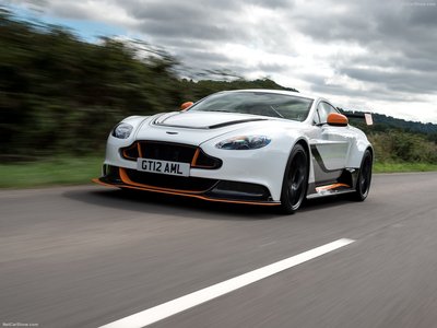 Aston Martin Vantage GT12 2015 Poster 1265429