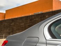 BMW 750Li xDrive 2016 Mouse Pad 1265658