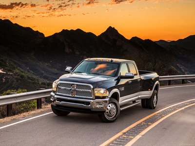 Dodge Ram Heavy Duty 2014 Poster 1267002