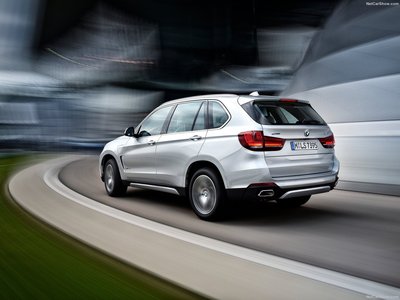 BMW X5 xDrive40e 2016 Poster 1267438