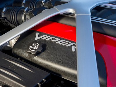 Dodge SRT Viper GTS Launch Edition 2013 phone case
