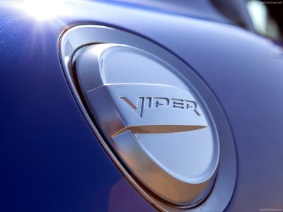 Dodge SRT Viper GTS 2013 Poster with Hanger