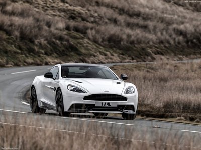 Aston Martin Vanquish Carbon White 2015 poster
