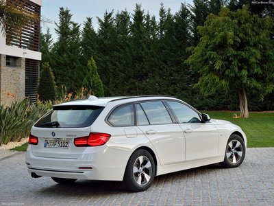 BMW 3-Series Touring 2016 calendar