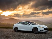 Tesla Model S UK 2013 Mouse Pad 1272552