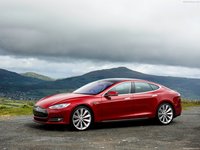 Tesla Model S UK 2013 Longsleeve T-shirt #1272593