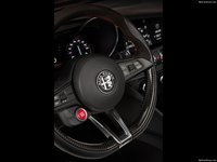 Alfa Romeo Giulia Quadrifoglio 2016 Mouse Pad 1273415