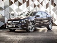 Mercedes-Benz GLA UK 2015 Longsleeve T-shirt #1273909