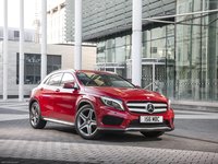 Mercedes-Benz GLA UK 2015 Longsleeve T-shirt #1273935