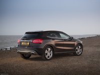 Mercedes-Benz GLA UK 2015 Longsleeve T-shirt #1273970