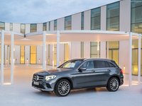 Mercedes-Benz GLC 2016 Poster 1274635