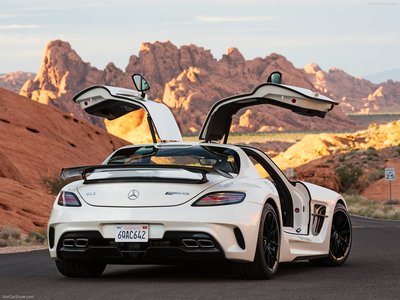 Mercedes-Benz SLS AMG Black Series 2014 Poster 1275412