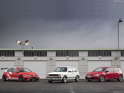 Volkswagen Golf GTI Clubsport S 2017 Poster 1277253