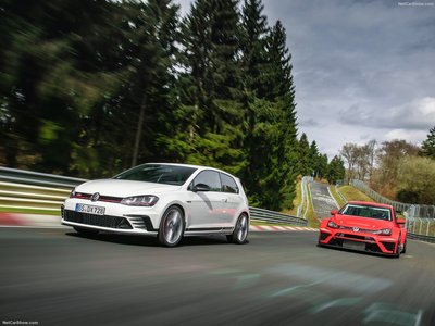 Volkswagen Golf GTI Clubsport S 2017 Poster 1277272